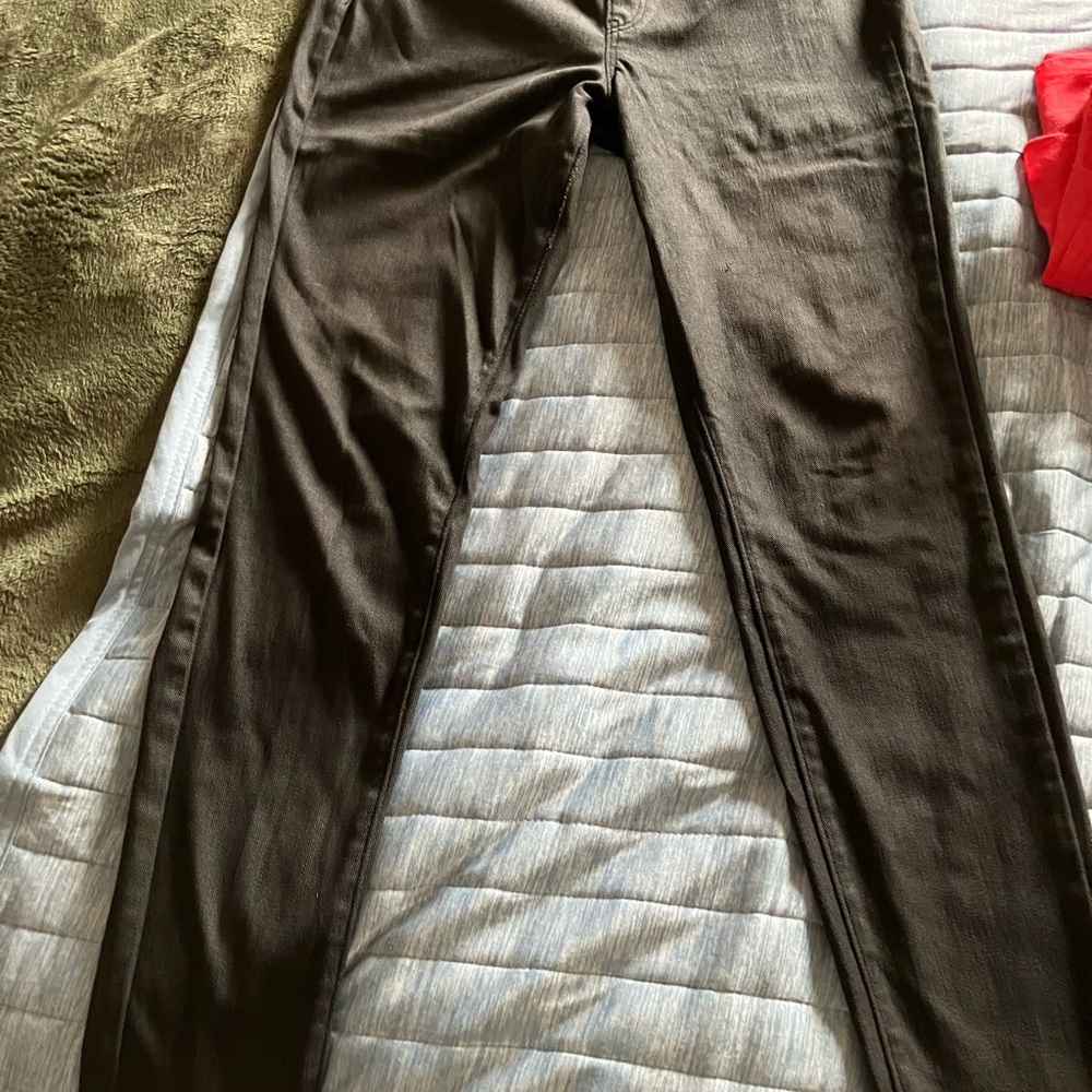 Uniqlo Women's Straight Leg Jeans - Dark Brown